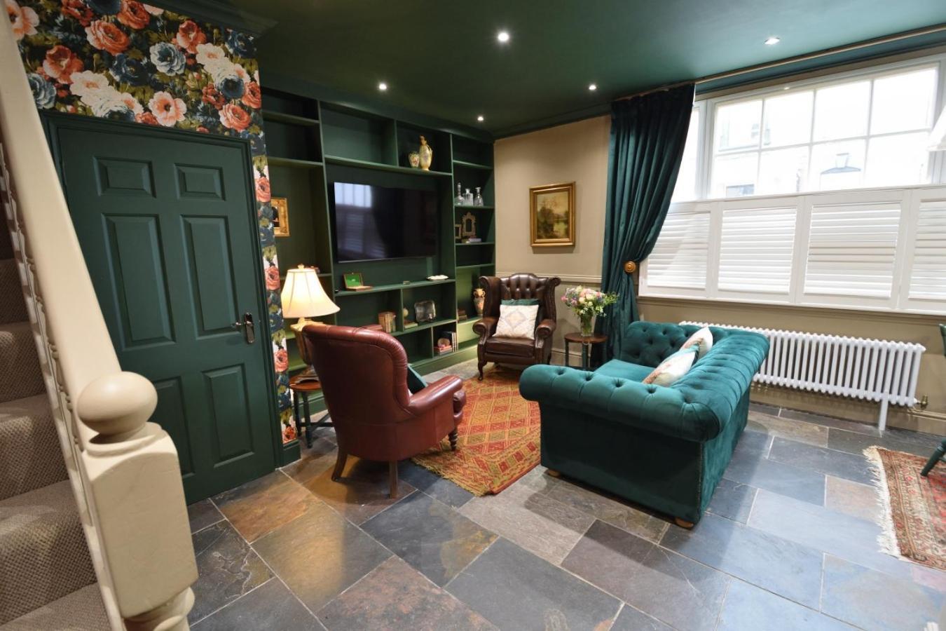 Samuels' A Duplex Apartment By Spires Accommodation In Lichfield City Centre Eksteriør bilde